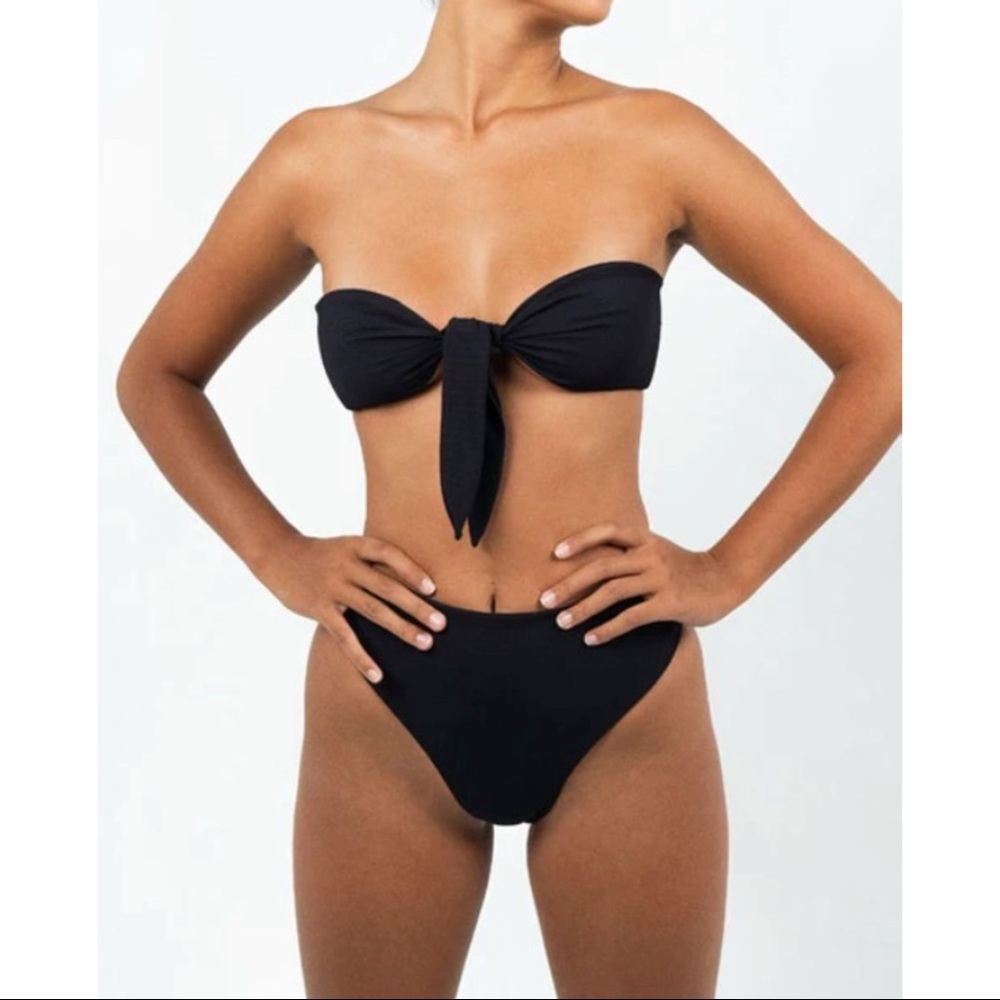 Pretty Little Thing Bandeau Bikini Top NWOT